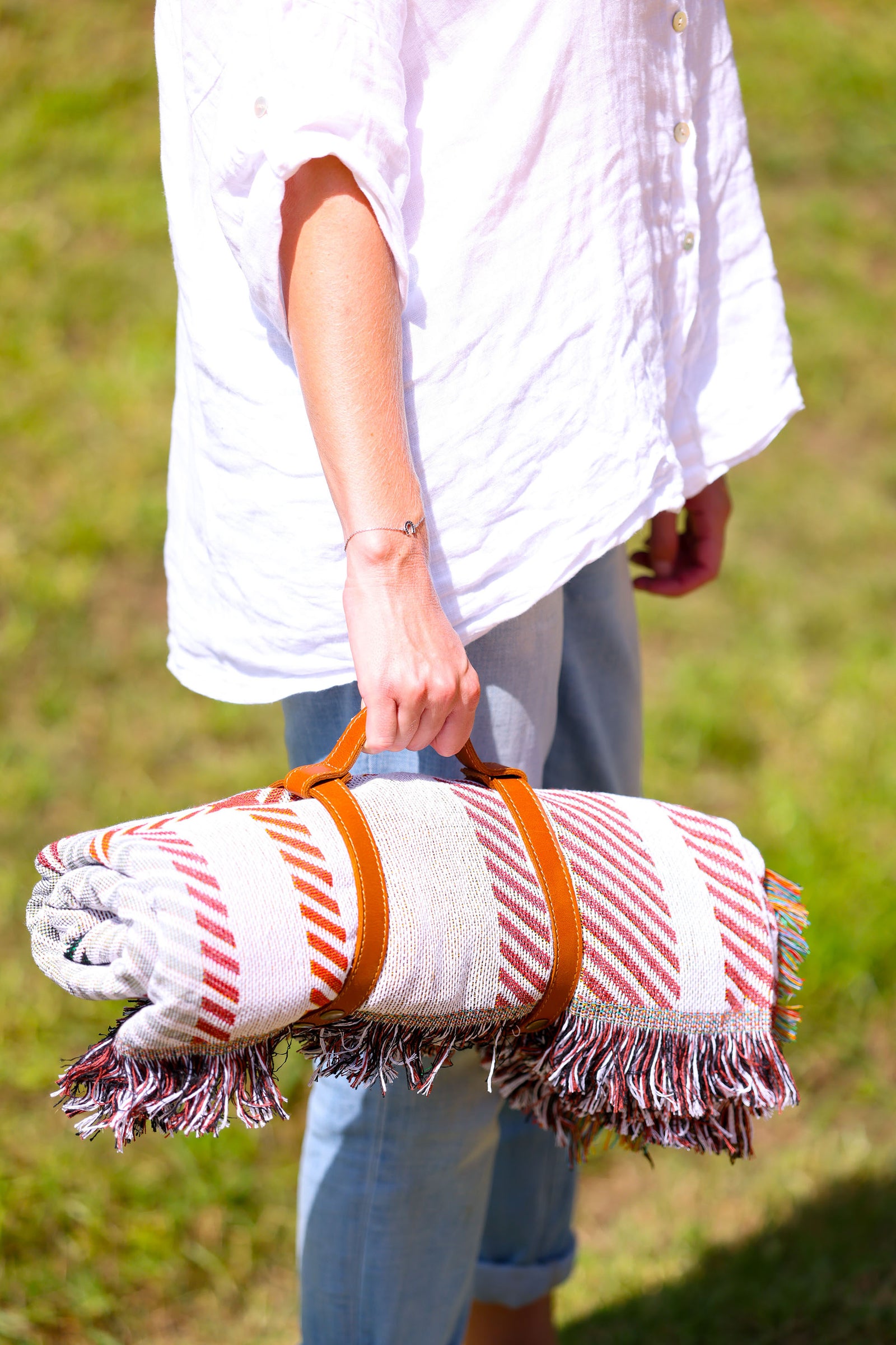 Snaffle Bit Picnic Rug & Throw