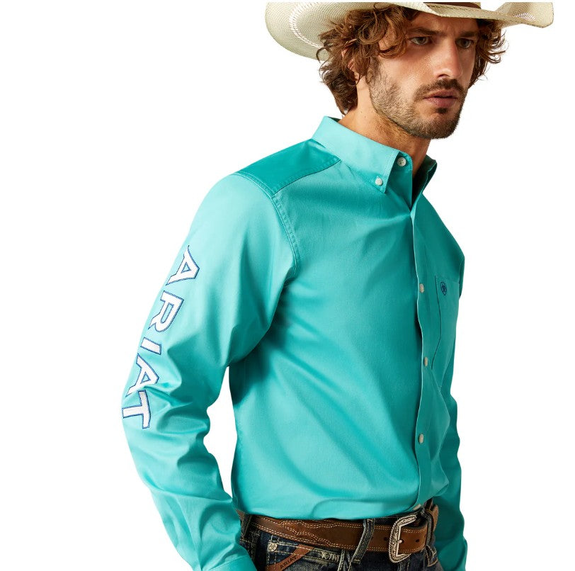 ARIAT MNS TEAM LOGO TWILL FITTED LS SHIRT