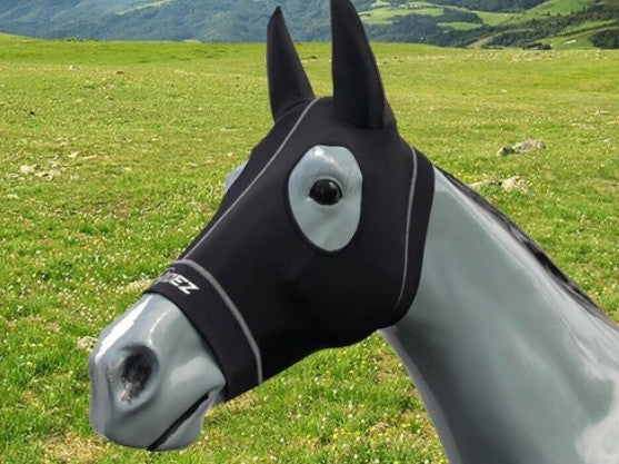 Hidez Hood with Ears & Zipper