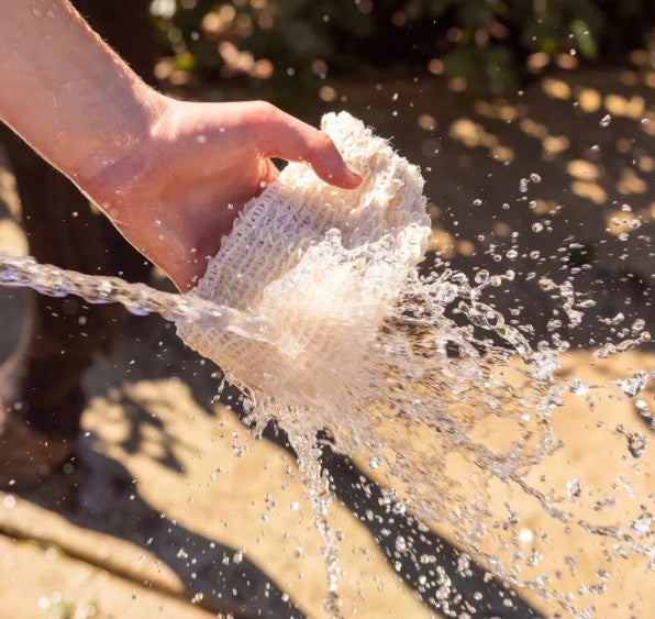 Kakadu Plum Shampoo Bar