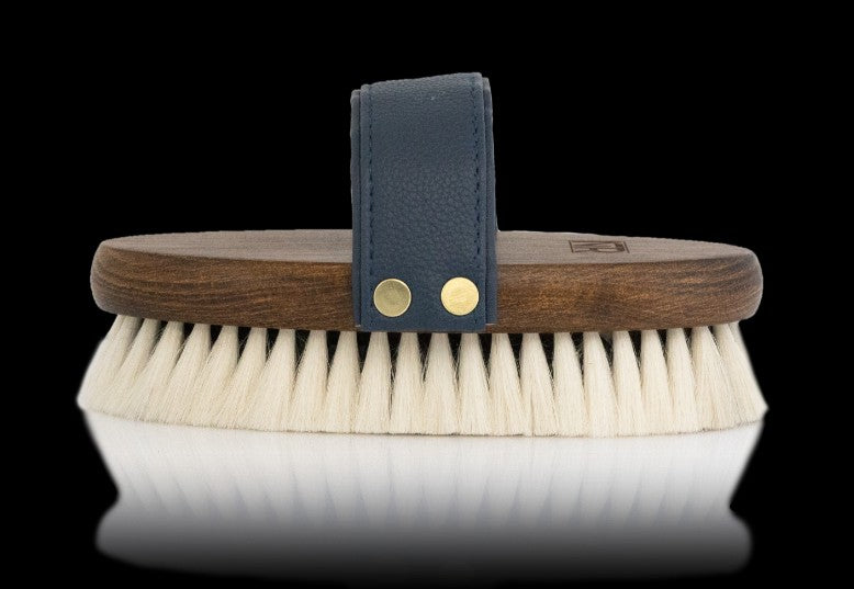 NTR Indulge Lambswool Finishing Brush